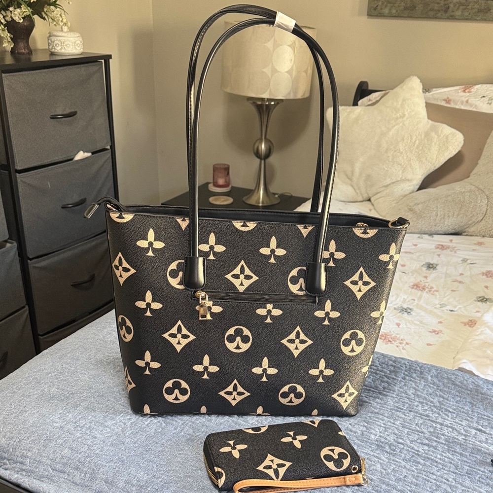 Black and Gold Designer Tote Bag
